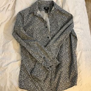 **H&M SHIRT**